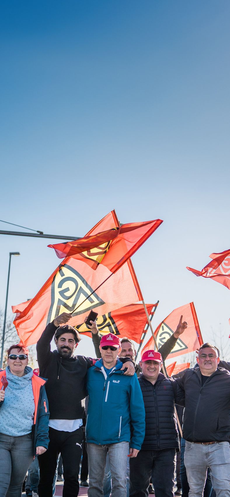 Arm in Arm auf der IGM Demo