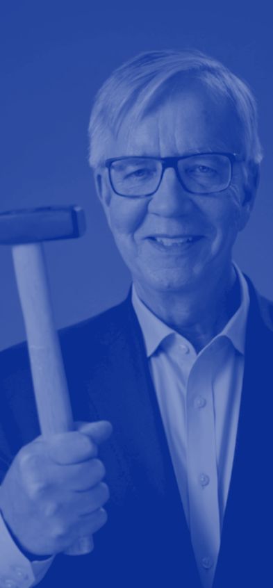 Transformation - Dietmar Bartsch mit Hammer